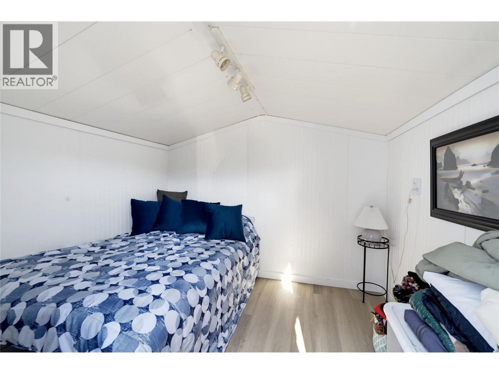 #126 1383 Silver Sands Road - Image 9