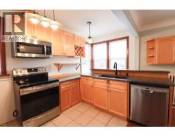 156 Nanaimo Avenue E, Penticton, BC V2A1M4 Photo 16
