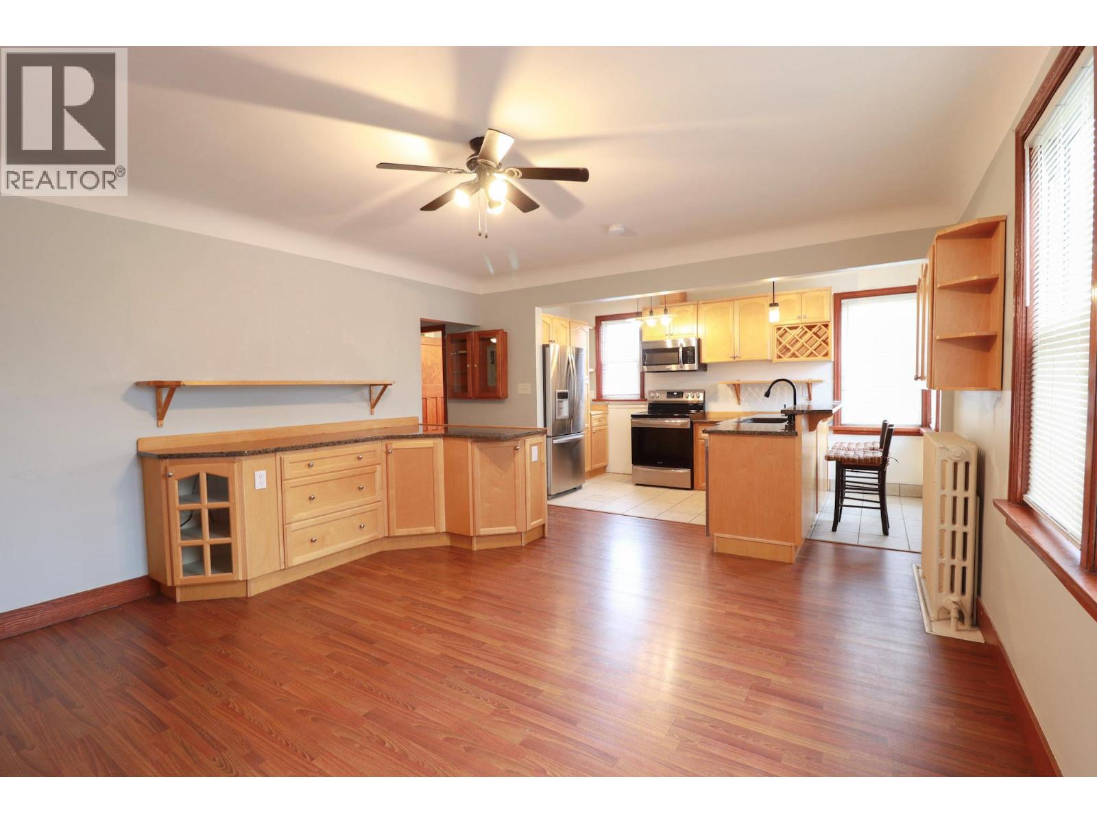 156 Nanaimo Avenue E, Penticton