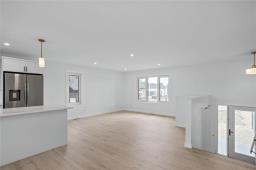 272 Fernwood Way, New Bothwell, MB R0A0C1 Photo 8