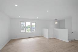 272 Fernwood Way, New Bothwell, MB R0A0C1 Photo 10