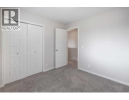 16 Fireside Place, Cochrane, AB T4C0R2 Photo 21