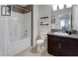 16 Fireside Place, Cochrane, AB T4C0R2 Photo 19