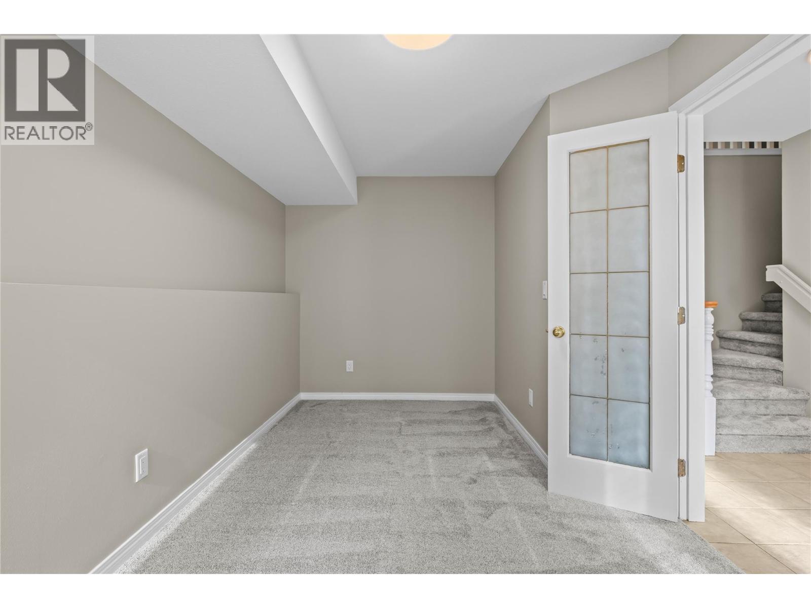  657 Royal View Drive, Kelowna