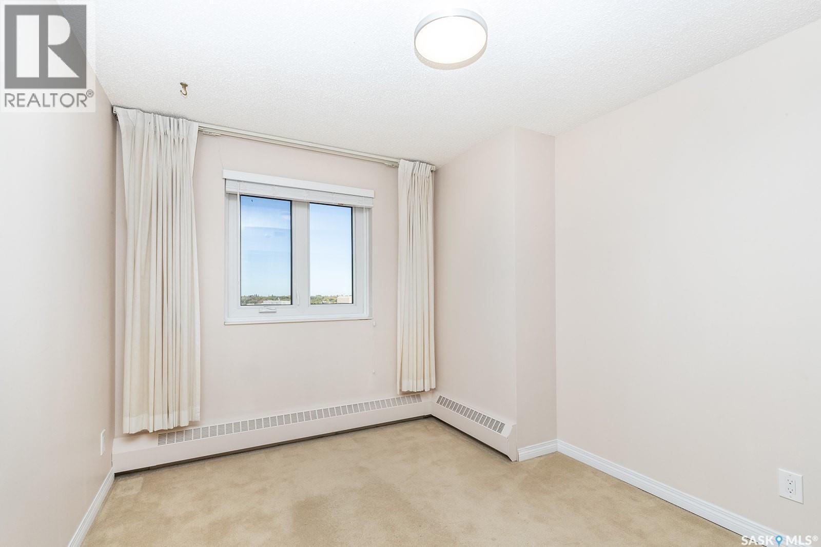 #1405 315 5th AVENUE N - 23