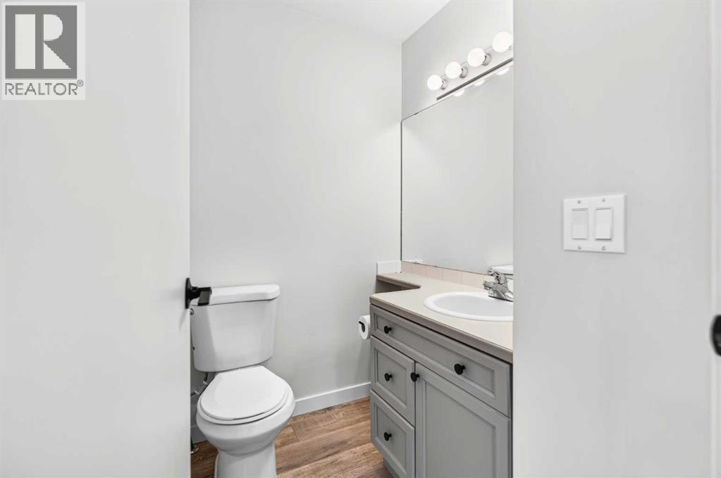 2pc Main Bathroom