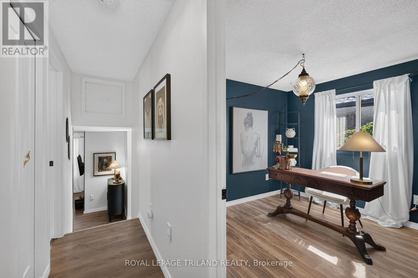 38 CAPRICE CRESCENT - Image 16