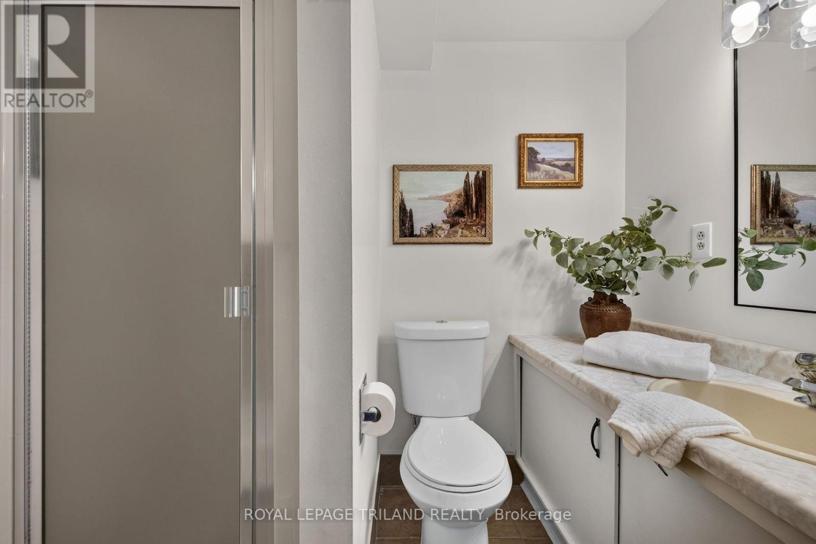 38 CAPRICE CRESCENT - Image 26