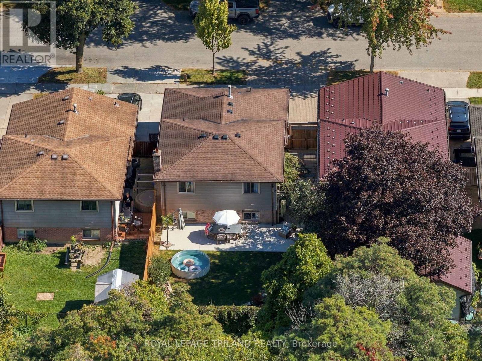 38 CAPRICE CRESCENT - Image 46