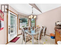 4pc Bathroom - 184 Hampshire Circle Nw, Calgary, AB T3A4Y3 Photo 12