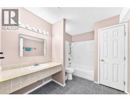 184 Hampshire Circle Nw, Calgary, AB T3A4Y3 Photo 31