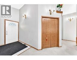184 Hampshire Circle NW - photo 2