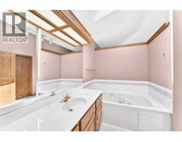 184 Hampshire Circle Nw, Calgary, AB T3A4Y3 Photo 20