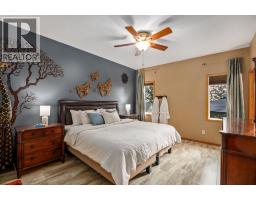 169 Parklane Drive - photo 13