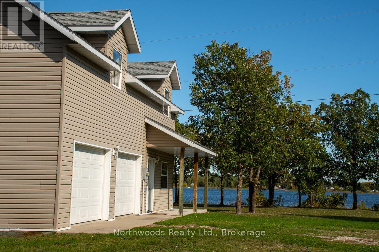 522 A2 LAKEWOOD DRIVE, Lake of the Woods (Morson)