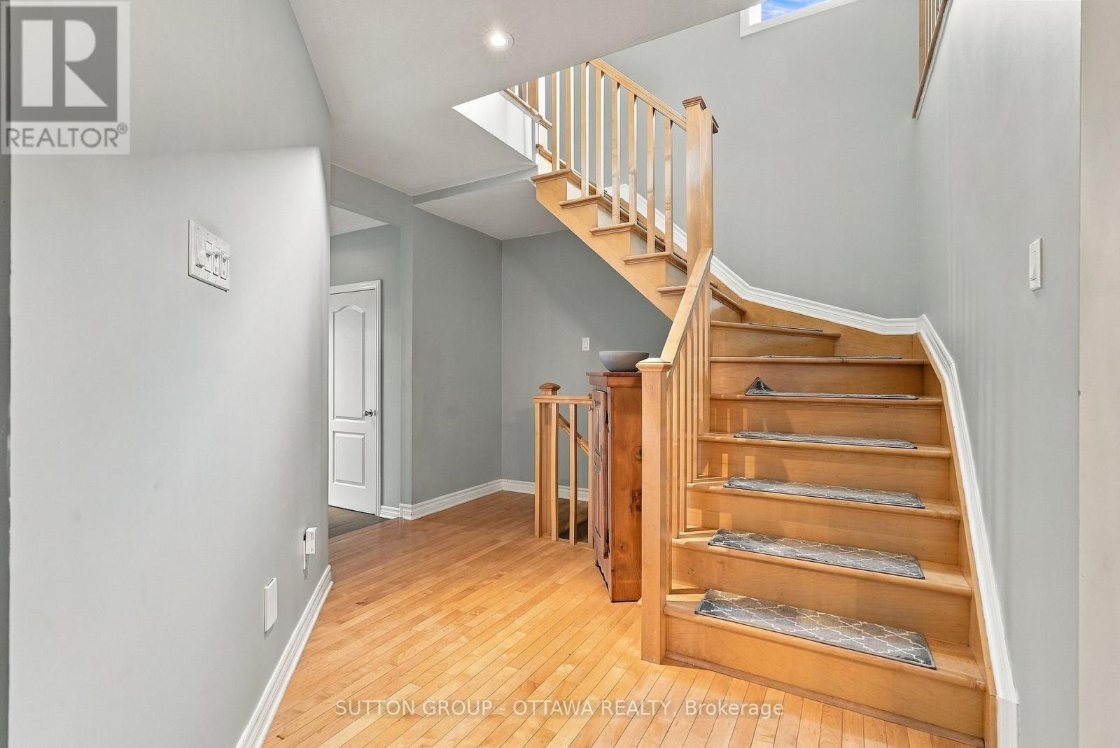 333 RIVERSEDGE CRESCENT, Ottawa — photo 4