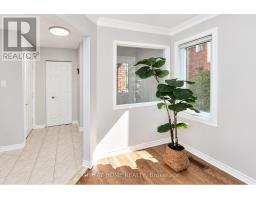 24 Harrington Court, Ottawa, ON K2K2S7 Photo 6