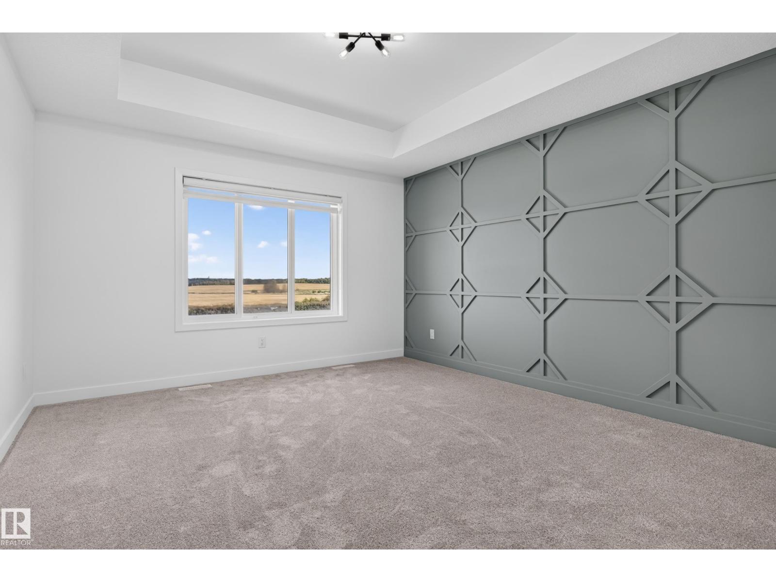 4 parker LN - 31