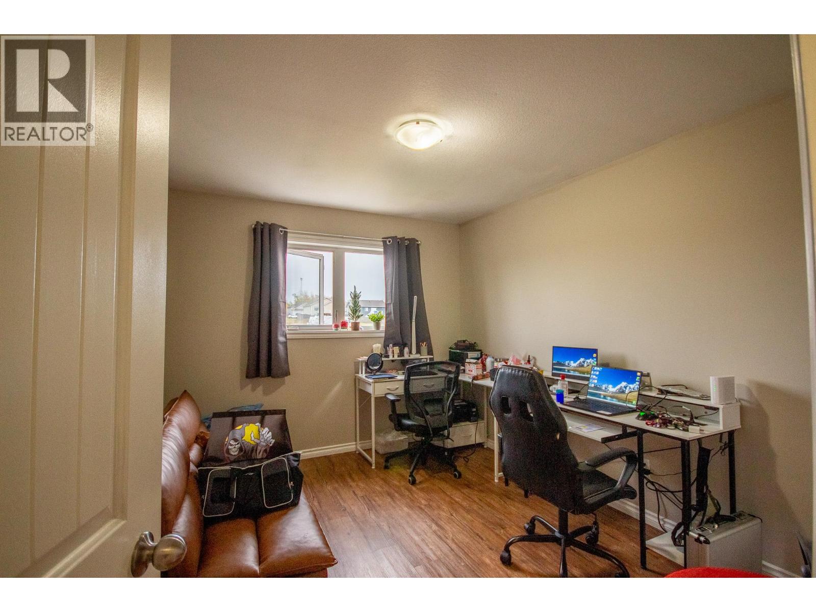 8108 18 Street - 10