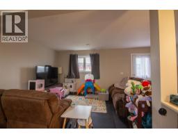 4pc Bathroom - 8108 18 Street, Dawson Creek, BC V1G0G4 Photo 6