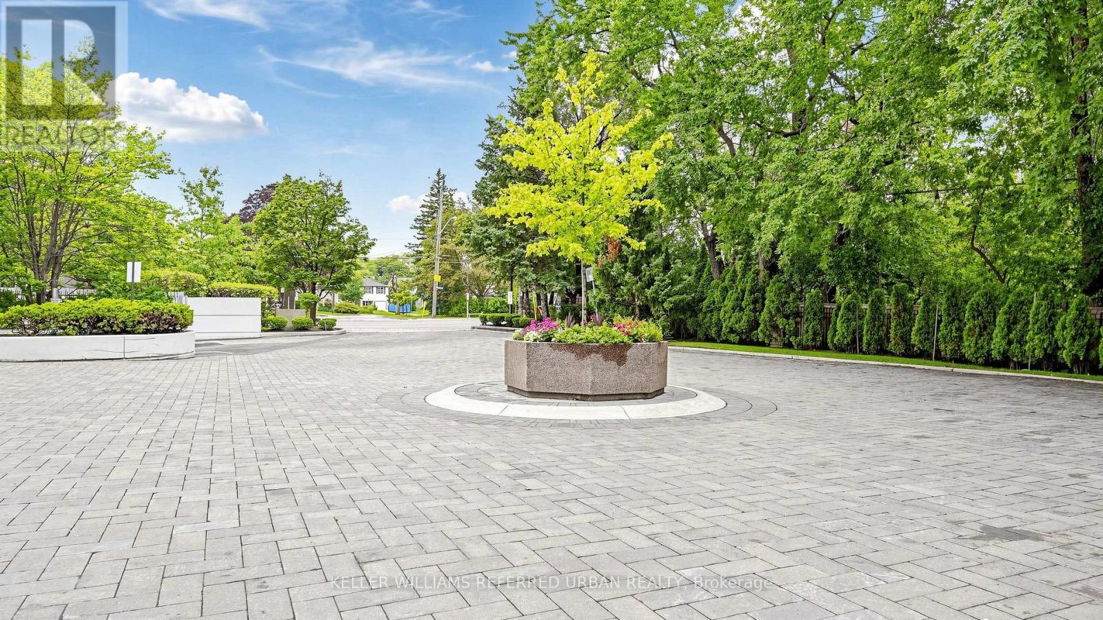 #5 1 WATERGARDEN WAY - 2