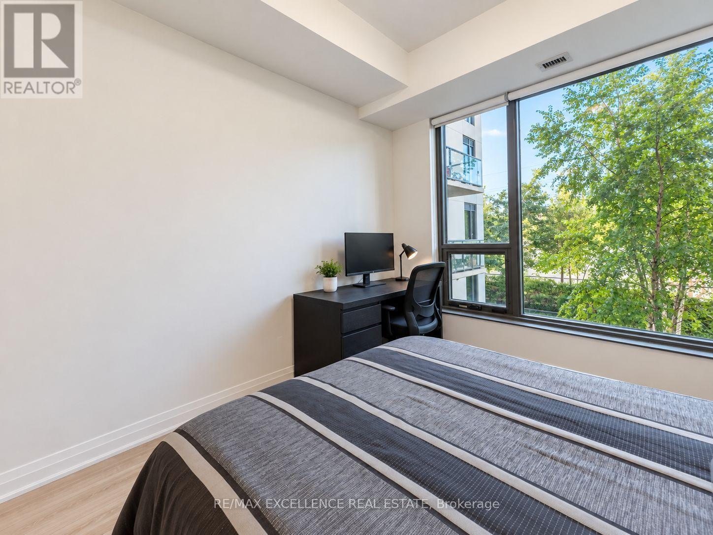 #330 280 HOWLAND AVENUE - 5