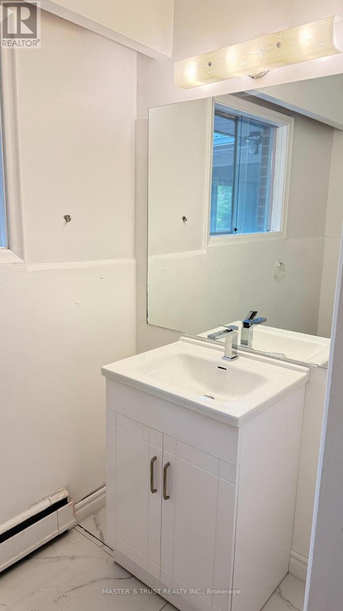 146 YORKVIEW DRIVE, Toronto (Willowdale West) — photo 7
