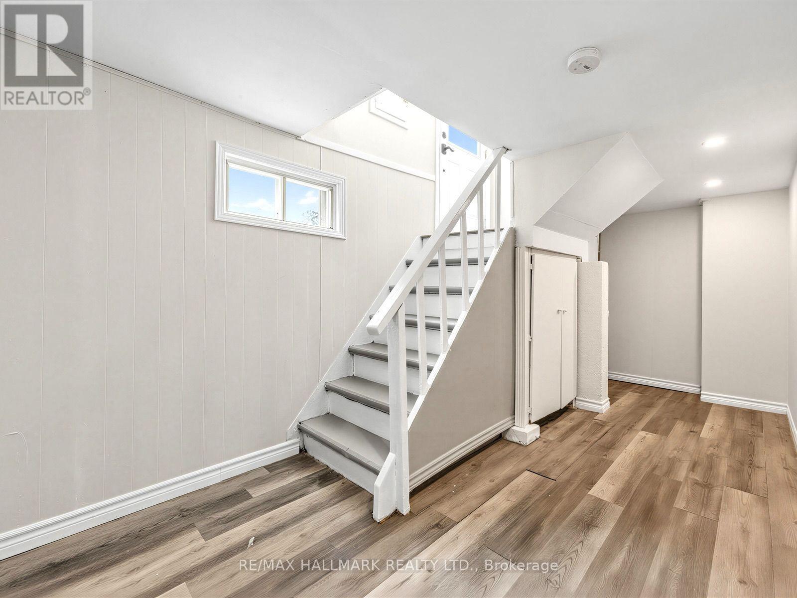 16 AVIS CRESCENT - Image 31