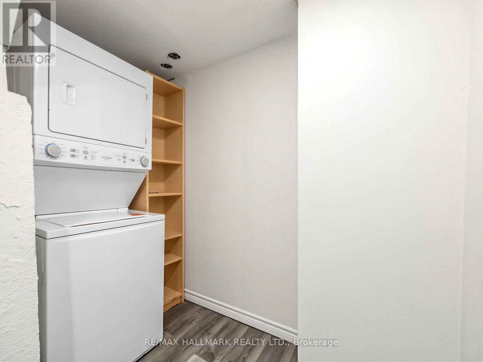 16 AVIS CRESCENT - 35