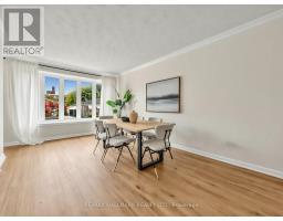 16 Avis Crescent, Toronto, ON M4B1B7 Photo 11