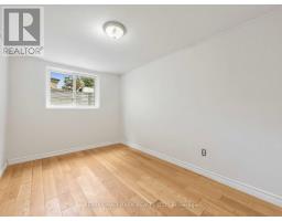 16 Avis Crescent, Toronto, ON M4B1B7 Photo 40