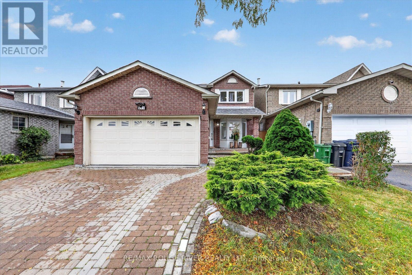 211 PONYMEADOW TERRACE, Toronto (Highland Creek)