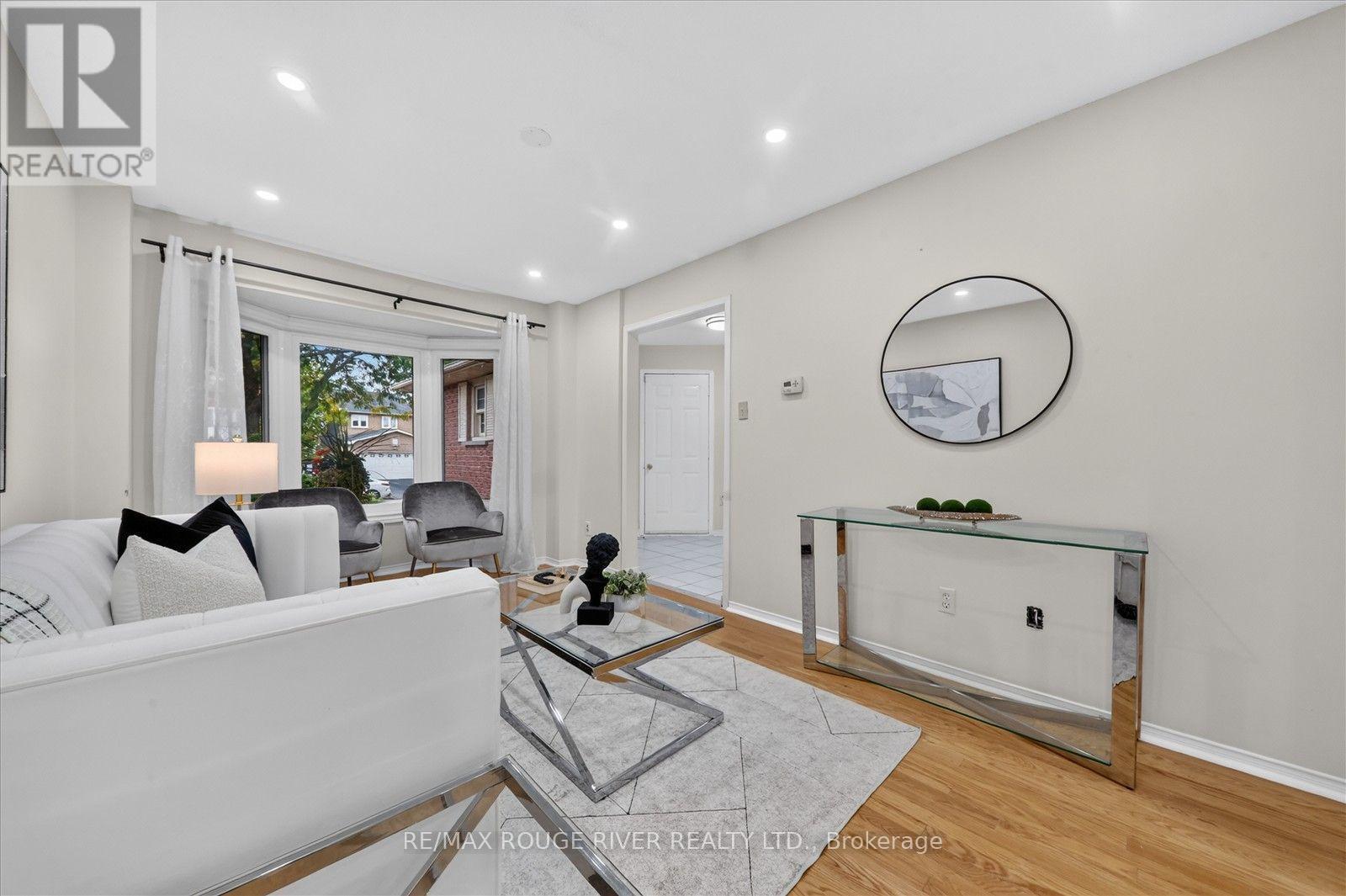 211 PONYMEADOW TERRACE, Toronto (Highland Creek) — photo 8