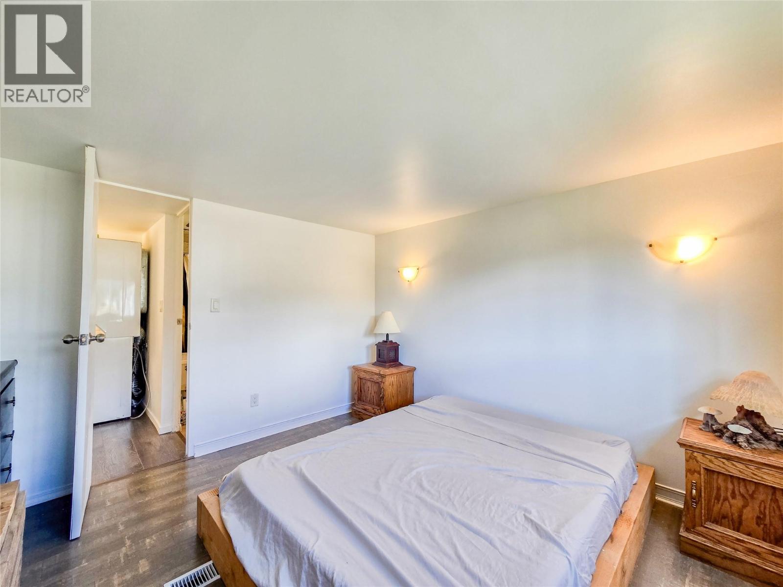 #30 4775 Wood Lane - Image 33
