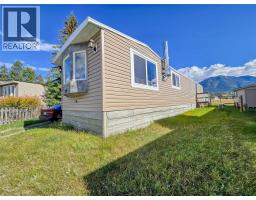 4775 Wood Lane Unit# 30, Windermere, BC V0B2L2 Photo 6