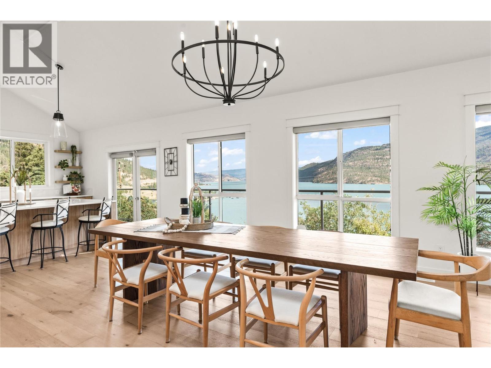 16904 Gatzke Road, Lake Country