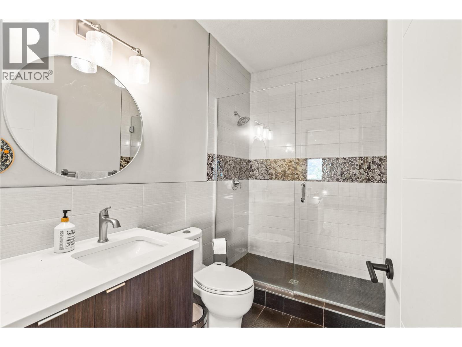 16904 Gatzke Road, Lake Country