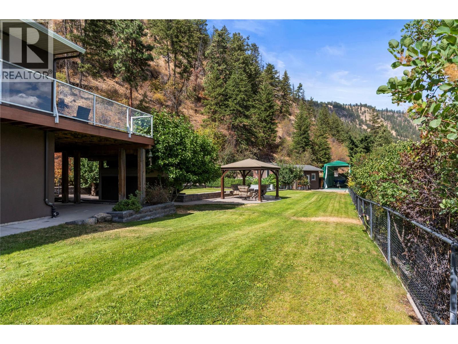 16904 Gatzke Road, Lake Country