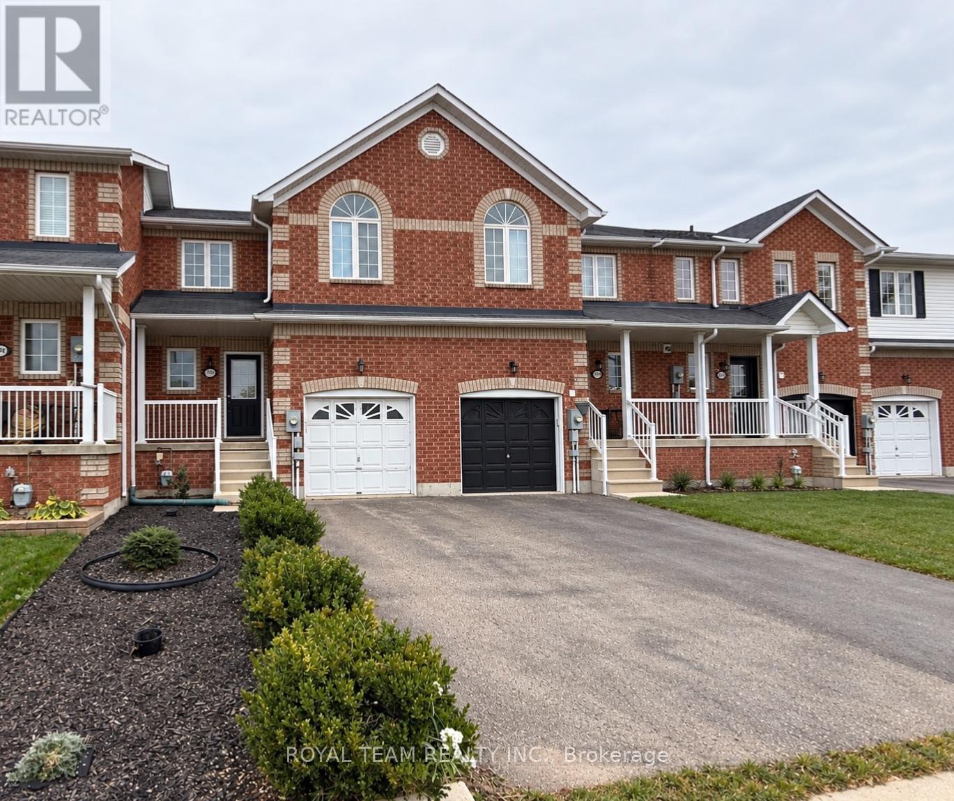 1786 SWAN STREET, Innisfil (Alcona)