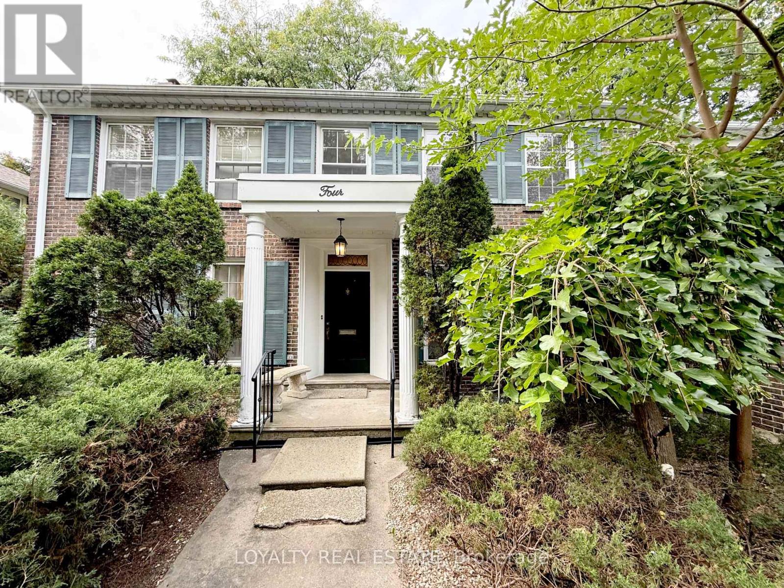 4 CANADIANA DRIVE, Markham (Bayview Glen) — photo 2
