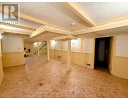 4 Canadiana Drive, Markham, ON L3T2Y6 Photo 32