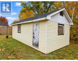 8 Cedar Court, South River, ON P0A1X0 Photo 9