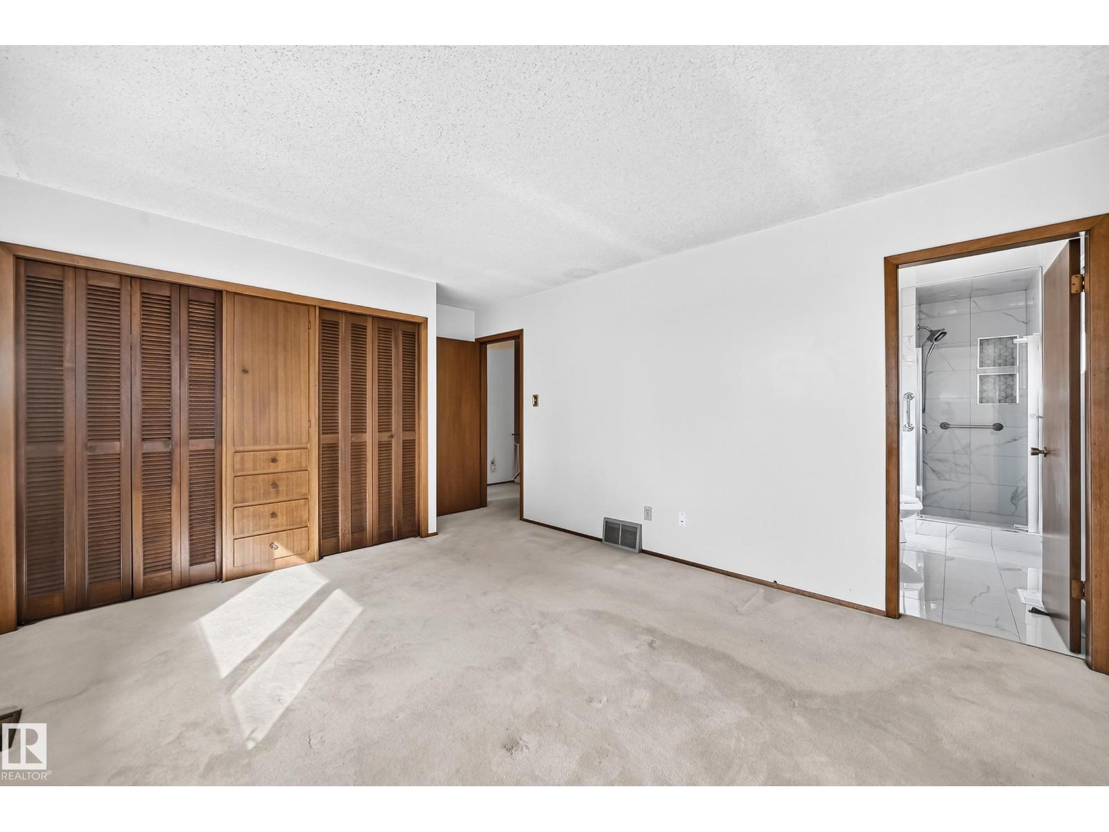 7355 18 AV NW - 39