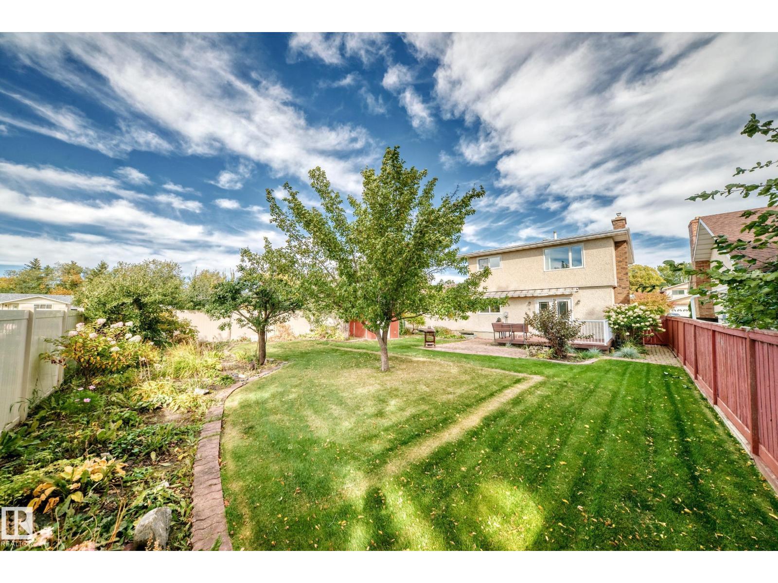 7355 18 AV NW - 62