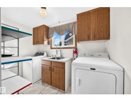 7355 18 Av Nw, Edmonton, AB T6K2B5 Photo 35