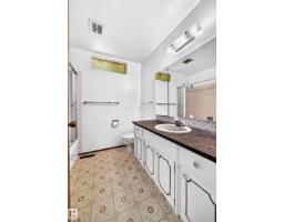 7355 18 Av Nw, Edmonton, AB T6K2B5 Photo 46