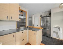 Storage - 3211 71 St Nw, Edmonton, AB T6K1L1 Photo 9