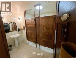 8405 Byng Rd, Port Hardy, BC V0N2P0 Photo 8