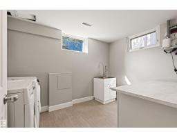 10741 70 Av Nw, Edmonton, AB T6H2G4 Photo 51