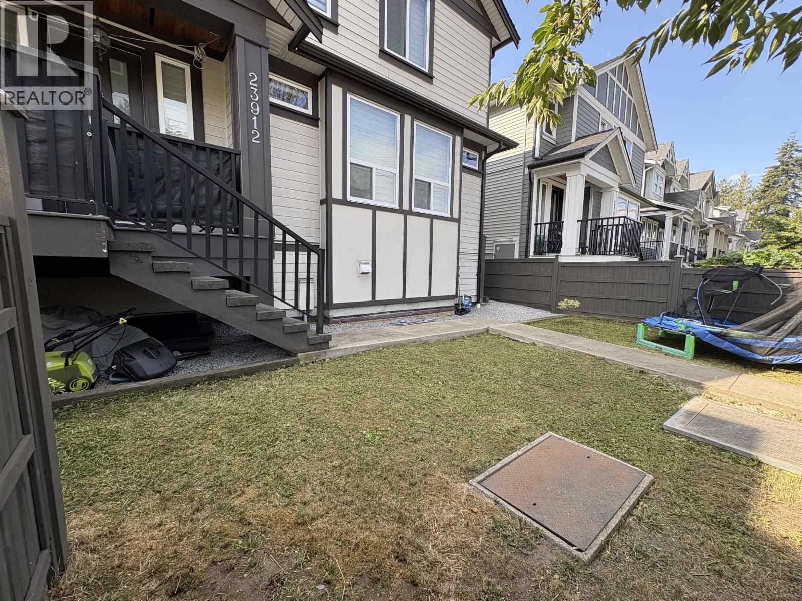 Photo of 23912 DEWDNEY TRUNK ROAD 38
